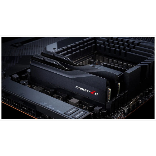 ОЗУ G.SKILL Trident Z5 (F5-6400J3239G16GX2-TZ5K) 32GB (2x16GB) DDR5 6400MHz CL32 (32-39-39-102) 1.4V / Black