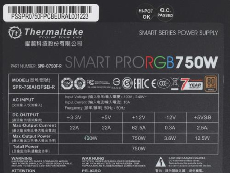 Блок питания Thermaltake Smart PRO RGB 750W [PS-SPR-0750FPCBE] черный