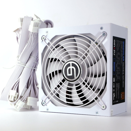 Блок питания Ginzzu MC800 800W белый