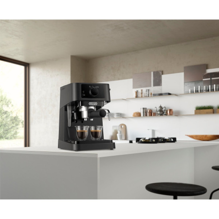 Кофеварка DeLonghi EC230 Black