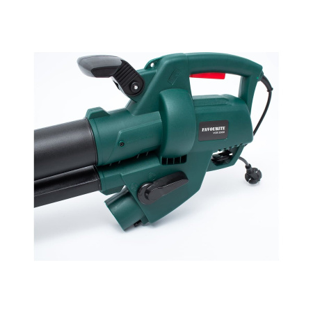 Пылесос садовый Favourite VCB 2000