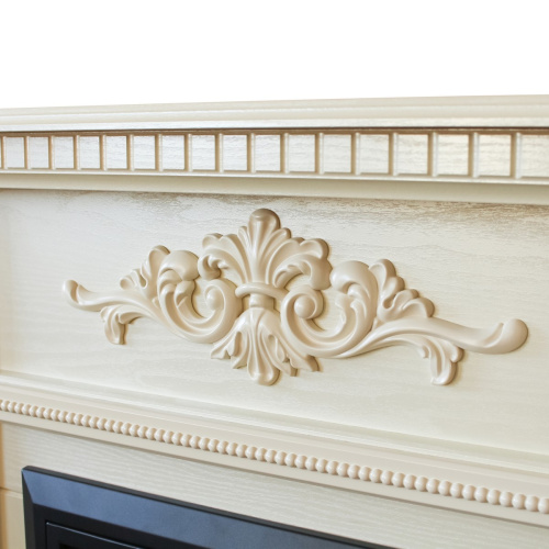 Электрокамин RealFlame Lilian WT жемчуг с очагом Eugene